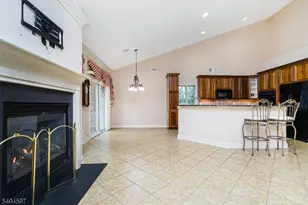 35 Hancock Pl, Franklin Township, NJ 08873 - Photo 13