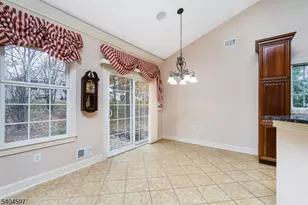 35 Hancock Pl, Franklin Township, NJ 08873 - Photo 23