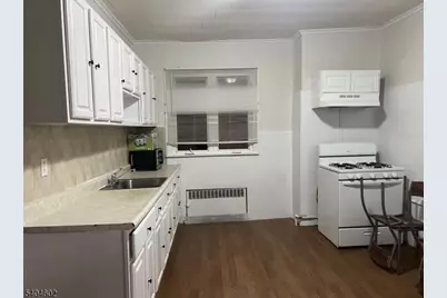 234 Christine St #2F, Elizabeth, NJ 07202 - Photo 5