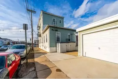 425-427 3rd Ave, Elizabeth, NJ 07206 - Photo 3