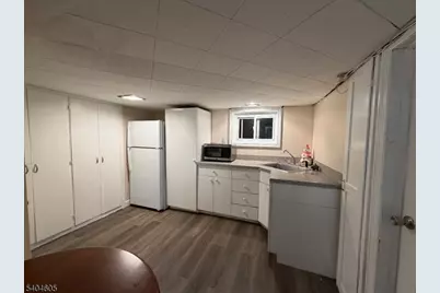 1090 Salem Rd, Union Township, NJ 07083 - Photo 23