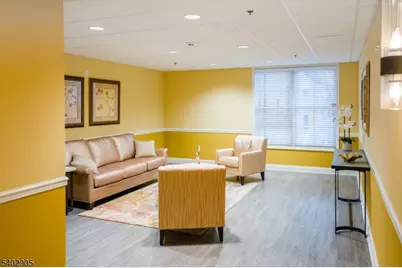 319 Regency Pl #319, Woodbridge Township, NJ 07095 - Photo 15