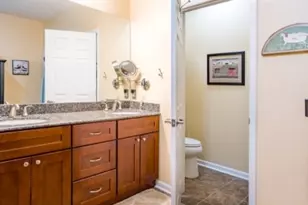 319 Regency Pl, Woodbridge Township, NJ 07095 - Photo 13