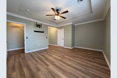 319 Regency Pl #319, Woodbridge Township, NJ 07095 - Photo 7