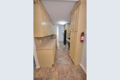 704-712 N Broad St #2C, Elizabeth, NJ 07208 - Photo 9