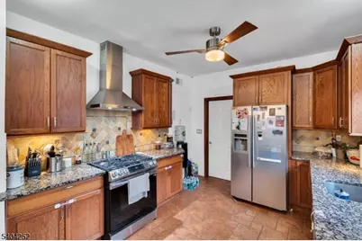 96 N 15th St, Prospect Park, NJ 07508 - Photo 9