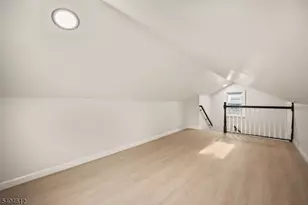 21 Eastern Pkwy, Newark, NJ 07106 - Photo 31