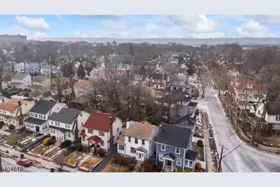 21 Eastern Pkwy, Newark, NJ 07106 - Photo 39
