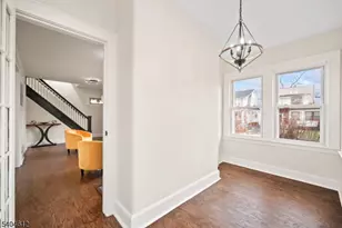 21 Eastern Pkwy, Newark, NJ 07106 - Photo 15