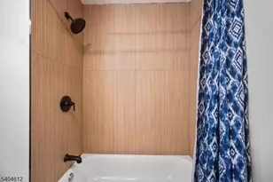 21 Eastern Pkwy, Newark, NJ 07106 - Photo 27