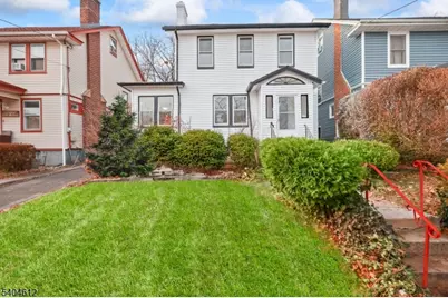21 Eastern Pkwy, Newark, NJ 07106 - Photo 1