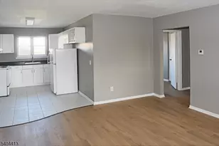 191 N Beverwyck Rd, Parsippany, NJ 07034 - Photo 1