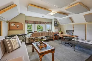 386 Park St, Montclair, NJ 07043 - Photo 21