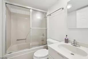 38 Moonachie Rd, Hackensack, NJ 07601 - Photo 15