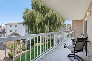 38 Moonachie Rd, Hackensack, NJ 07601 - Photo 17