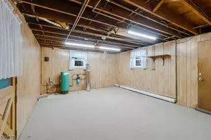 211 Reaville Rd, Raritan Township, NJ 08822 - Photo 35