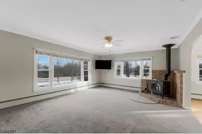 211 Reaville Rd, Raritan Township, NJ 08822 - Photo 7