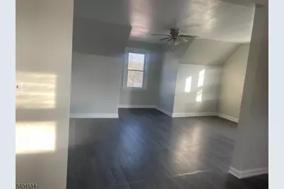 1 Coolidge Pl, Haledon, NJ 07508 - Photo 5