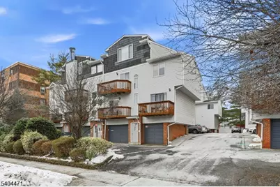 31 Fairmount Ave, Hackensack, NJ 07601 - Photo 1