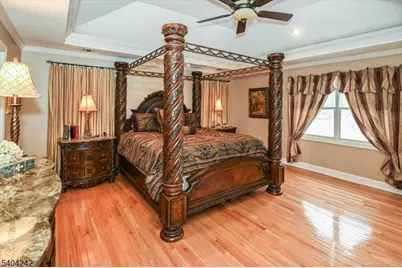 2 Eden Pl, Wayne, NJ 07470 - Photo 13