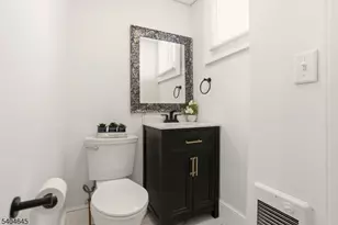 207 Brighton Ave, East Orange, NJ 07017 - Photo 15