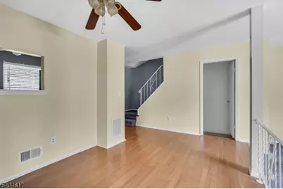 135 Cynthia Dr, Mansfield Township, NJ 07840 - Photo 7