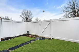 135 Cynthia Dr, Mansfield Township, NJ 07840 - Photo 23