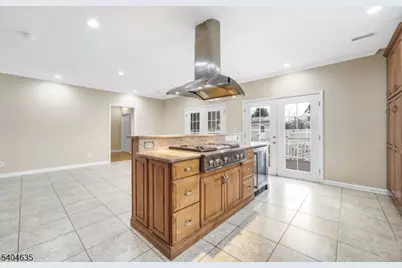 585 Mount Prospect Ave, Clifton, NJ 07012 - Photo 15