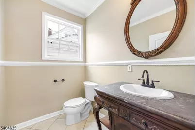 585 Mount Prospect Ave, Clifton, NJ 07012 - Photo 13