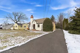 265 Metape Circle, Bound Brook, NJ 08805 - Photo 3