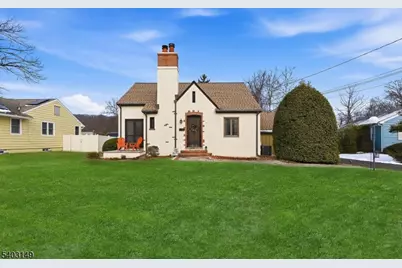 265 Metape Cir, Bound Brook, NJ 08805 - Photo 1