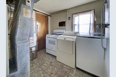 5 Clare Ct, Manville, NJ 08835 - Photo 25