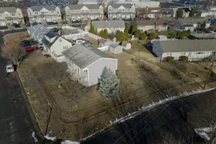 5 Clare Ct, Manville, NJ 08835 - Photo 33