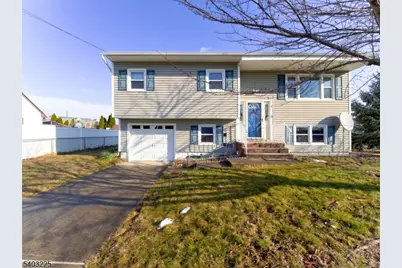 5 Clare Ct, Manville, NJ 08835 - Photo 1