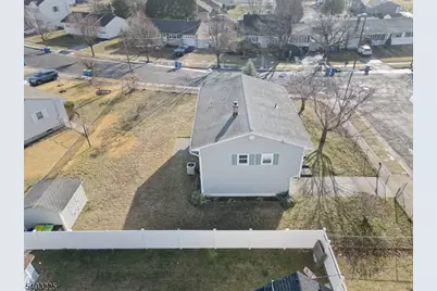 5 Clare Ct, Manville, NJ 08835 - Photo 37