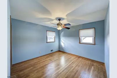 5 Clare Ct, Manville, NJ 08835 - Photo 13