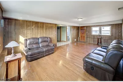 5 Clare Ct, Manville, NJ 08835 - Photo 21