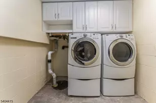 10 Penny Ln, Raritan Township, NJ 08822 - Photo 27