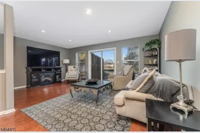 10 Penny Ln, Raritan Township, NJ 08822 - Photo 5