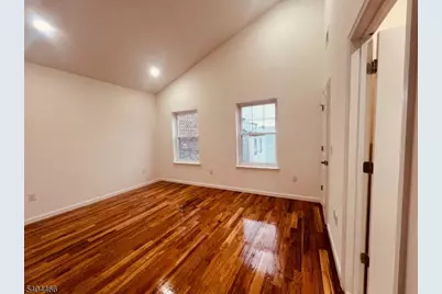 121 Osborne Ter, Newark, NJ 07108 - Photo 13