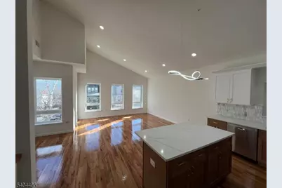 121 Osborne Ter, Newark, NJ 07108 - Photo 5