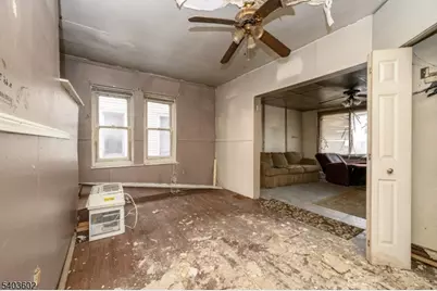 368 Thomas St, Phillipsburg, NJ 08865 - Photo 9