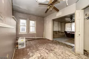 368 Thomas St, Phillipsburg, NJ 08865 - Photo 9