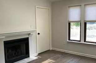 748 Mainsail Ln, Secaucus, NJ 07094 - Photo 9