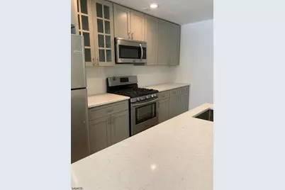 748 Mainsail Ln, Secaucus, NJ 07094 - Photo 3