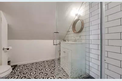 391 Ward St, Union Township, NJ 07083 - Photo 15