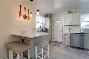 391 Ward St, Union Township, NJ 07083 - Photo 11