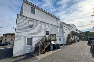 85 Berkshire Ave, Paterson, NJ 07502 - Photo 3
