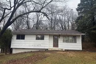 7 Fox Hill Dr, Franklin, NJ 07416 - Photo 1