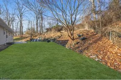 128 Old Croton Rd, Raritan Township, NJ 08822 - Photo 31